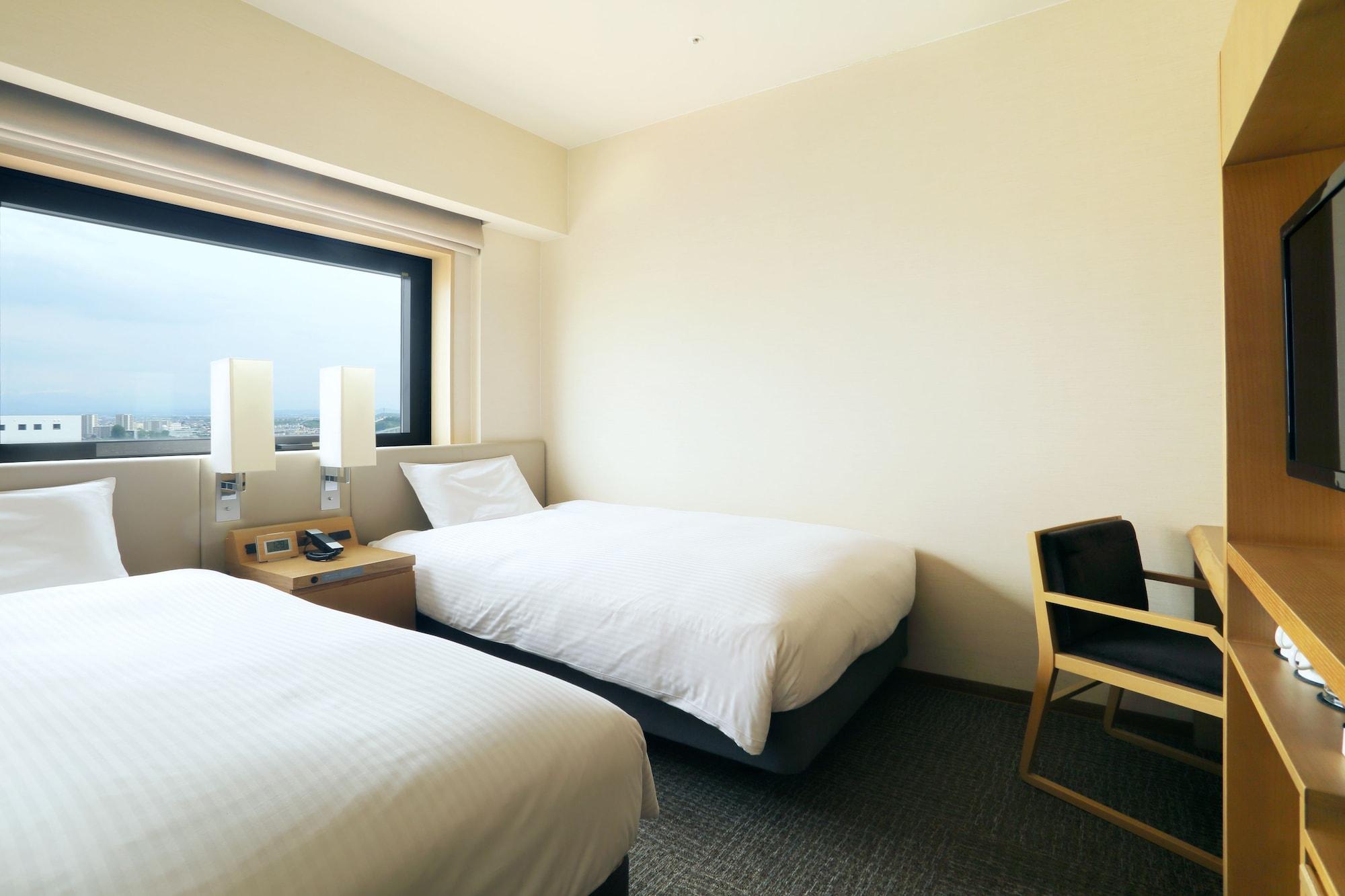 Jr Hotel 3*